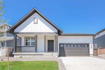 2815 Black Hawk Pl Brighton, CO 80601